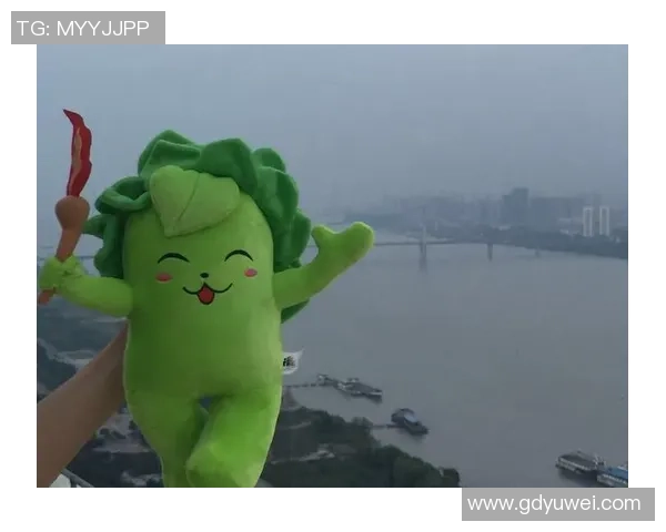 张卫平篮球花束的创意设计与情感表达，传递运动激情与美好祝愿